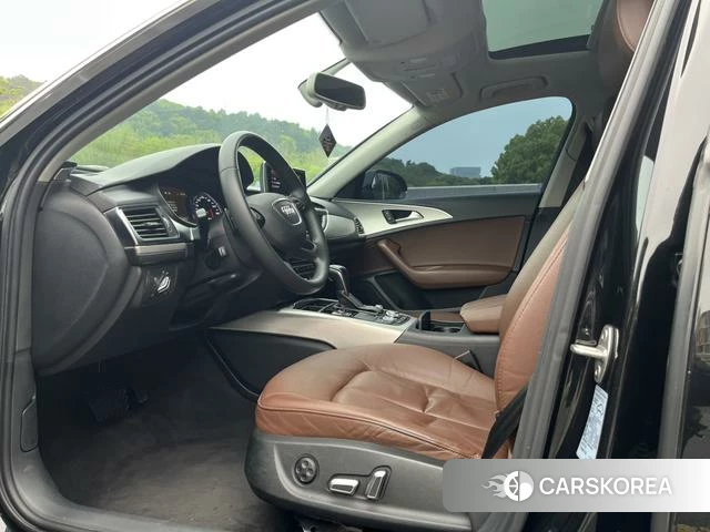 Audi A6L id 4241419 из Китая 7