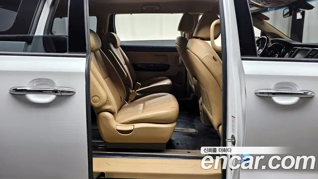 Kia The New Carnival id 2660601 из Кореи 13