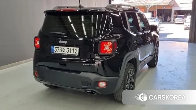 Jeep Renegade id 3342281 из Кореи 10