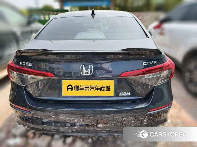 Honda Civic 2024 Темно-серый из Китая, фото 3