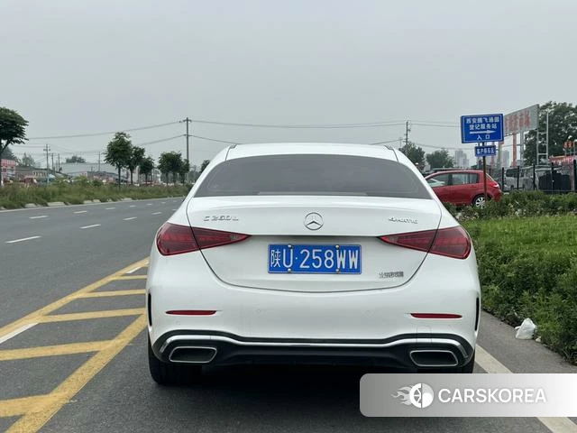 Mercedes-Benz Class C 2024 Белый из Китая, фото 4