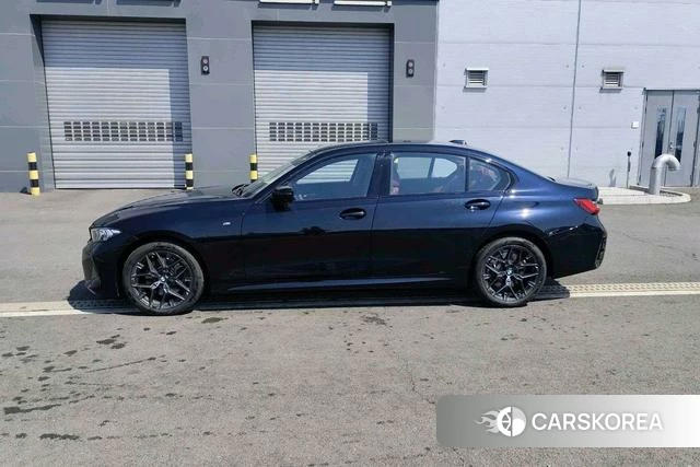 BMW 3 series 2025 Черный из Китая, фото 3