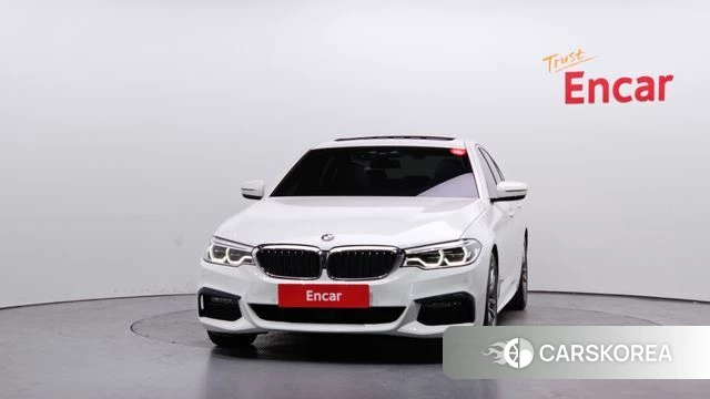 BMW 5 Series (G30) id 3955520 из Кореи 13