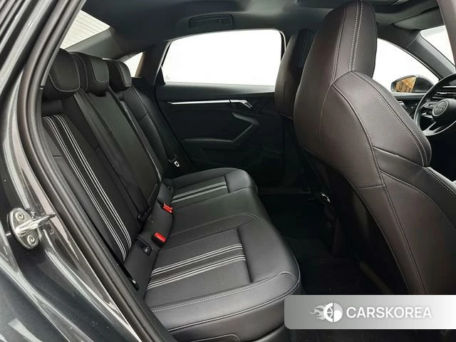 Audi A3 id 4258412 из Китая 17