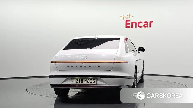 Hyundai Grandeur (GN7) id 4408638 из Кореи 23