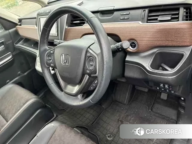 Honda Freed+ 2022 из Японии, фото 3