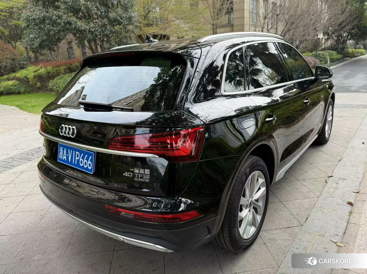 Audi Q5L id 4455122 из Китая 11