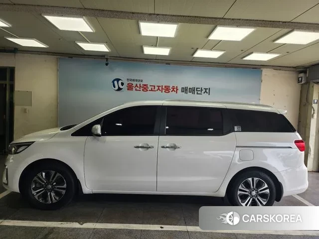 Kia The New Carnival id 3024325 из Кореи 13