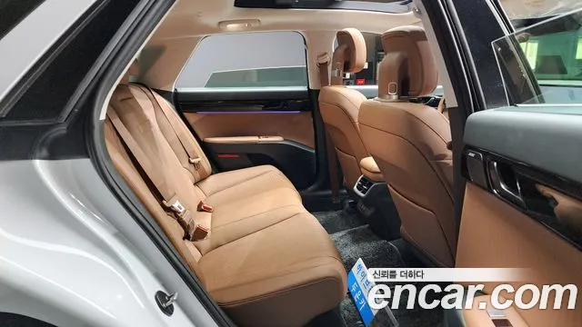 Hyundai Grandeur Hybrid (GN7) id 2703383 из Кореи 13