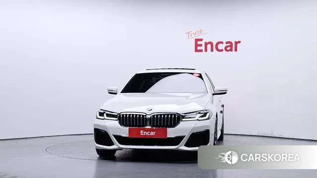 BMW 5 Series (G30) id 3384840 из Кореи 13