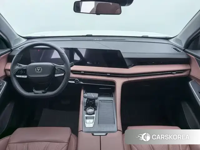 Chang'an Changan CS75PLUS 2025 Белый из Китая, фото 3