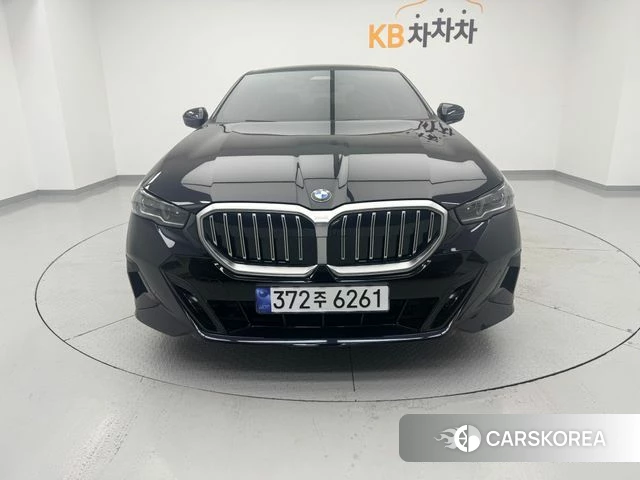 BMW 5 Series (G60) id 4665214 из Кореи 13