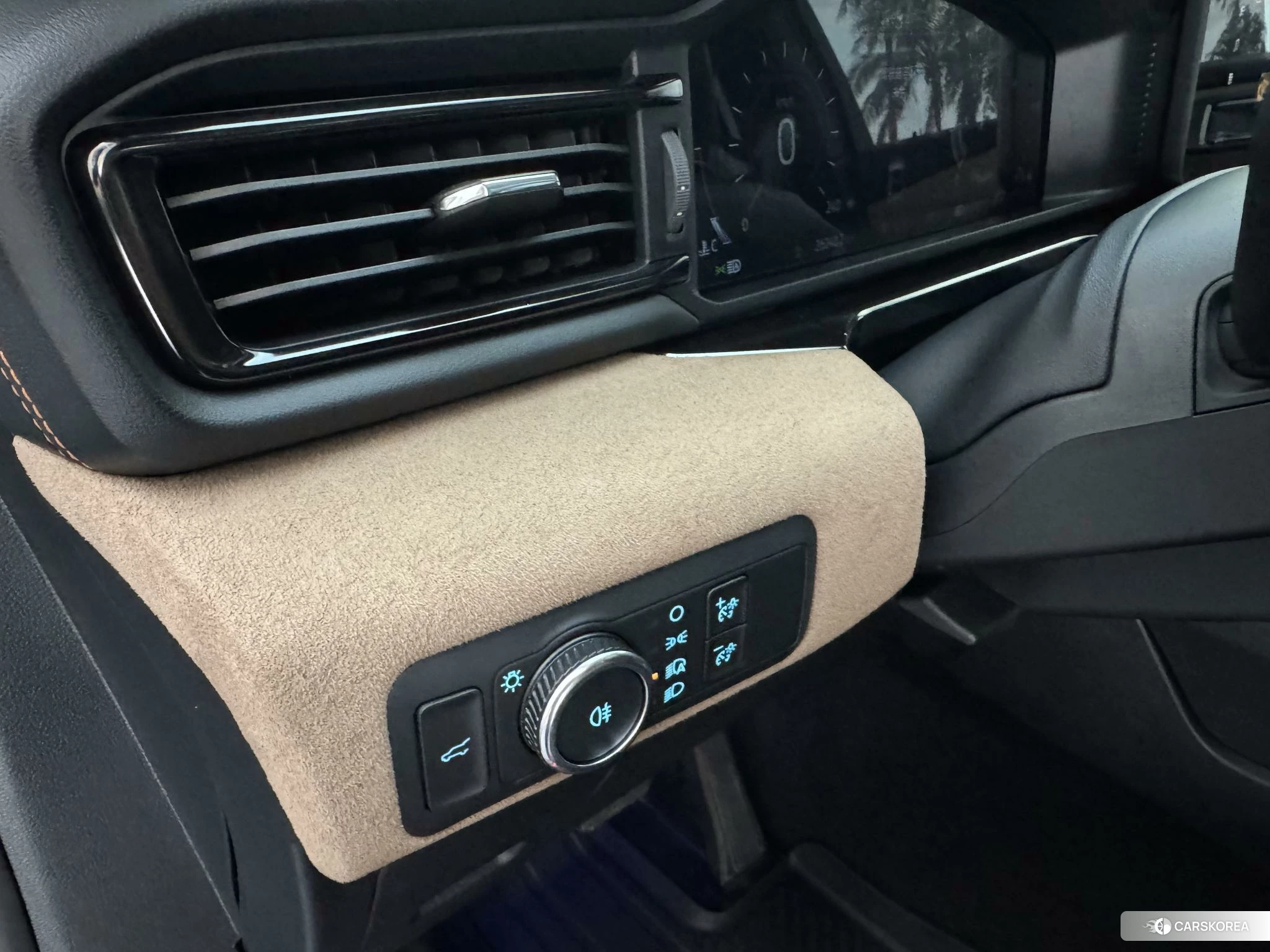 Ford Explorer id 4413162 из Китая 18