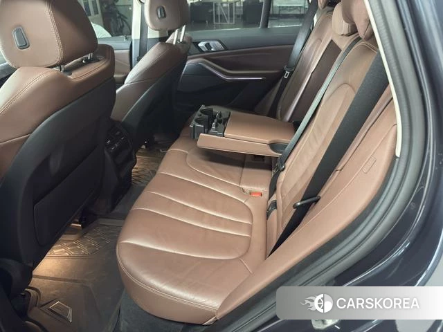 BMW X5 (imported) 2022 Серебристо-серый из Китая, фото 6