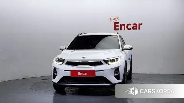 Kia Stonic id 3464579 из Кореи 13