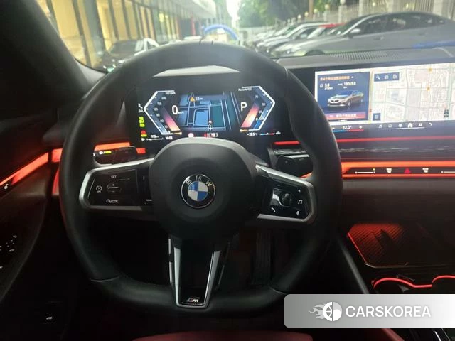 BMW 5 series (imported) 2025 Другой из Китая, фото 5