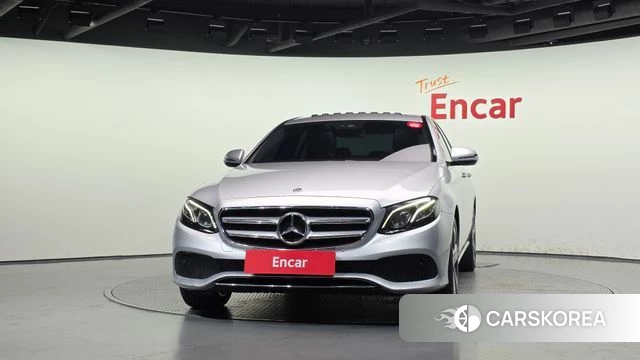 Mercedes-Benz E-Class W213 id 4785658 из Кореи 13