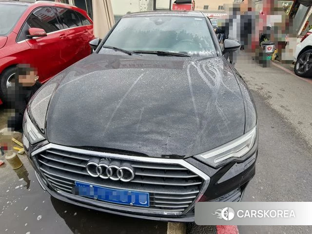 Audi A6L 2021 Черный из Китая, фото 3