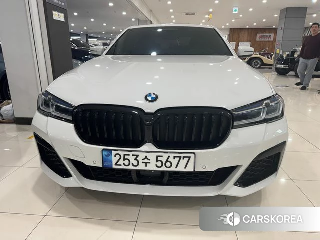 BMW 5 Series (G30) id 3915035 из Кореи 10