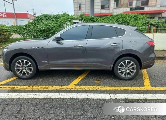 Maserati Levante 2019 Серый из Кореи, фото 3