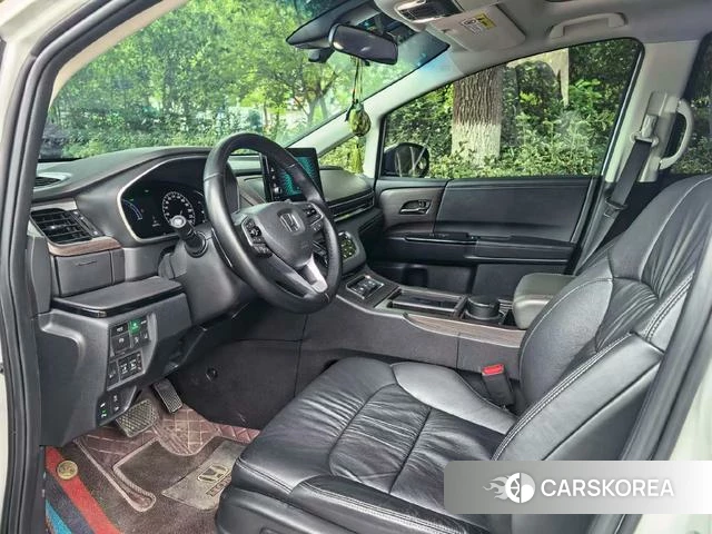 Honda Odyssey 2023 Белый из Китая, фото 3