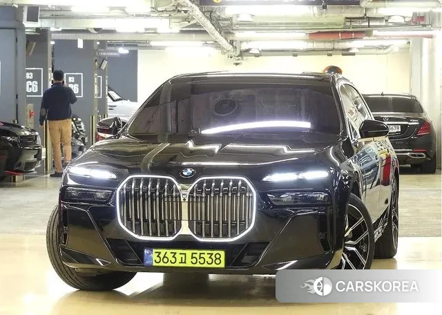 BMW 7 Series (G70) id 3695984 из Кореи 13