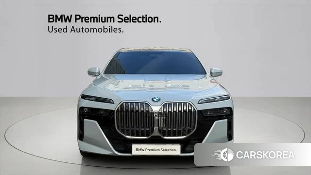 BMW 7 Series (G70) id 3864582 из Кореи 11