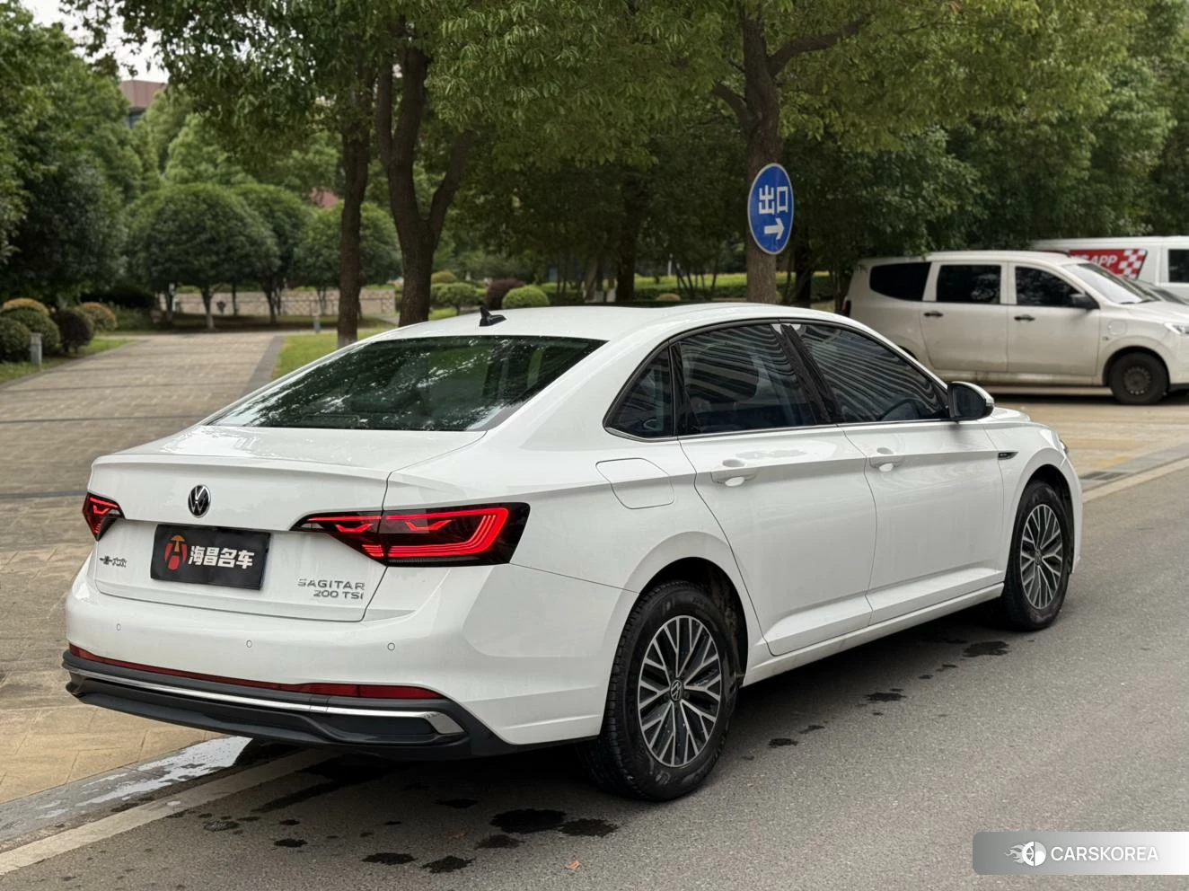 Volkswagen Sagitar 2024 Белый из Китая, фото 3