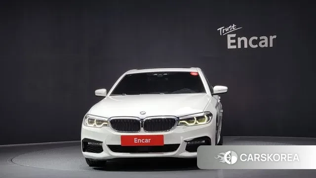 BMW 5 Series (G30) id 3336752 из Кореи 13