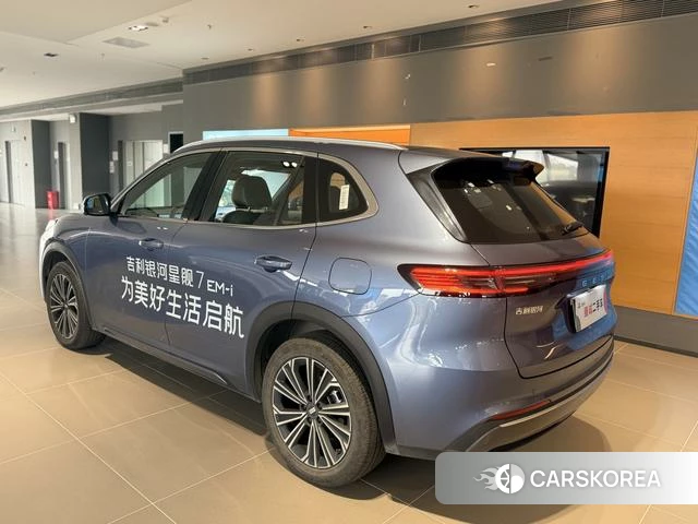 Geely Galaxy Galaxy Starship 7 EM-i 2025 Синий из Китая, фото 5