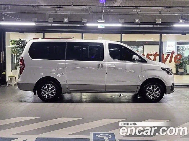 Hyundai The New Grand Starex id 2907186 из Кореи 13