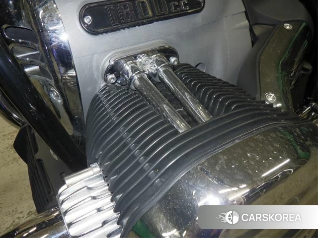 Engine photo