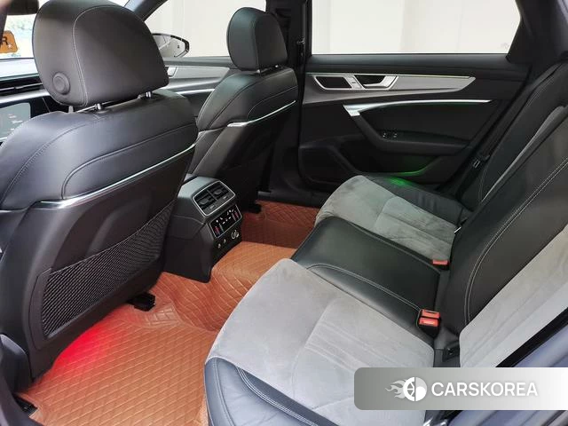 Audi A6L id 4290345 из Китая 9