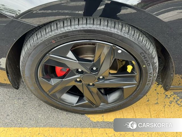 Hyundai Elantra id 4348506 из Китая 12