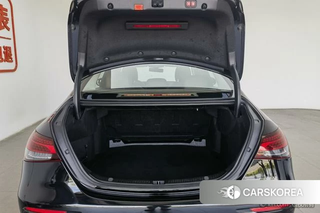 Mercedes-Benz E-class id 4334707 из Китая 17