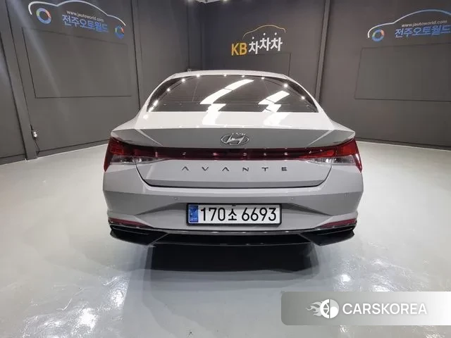 Hyundai Avante (CN7) id 3089379 из Кореи 13