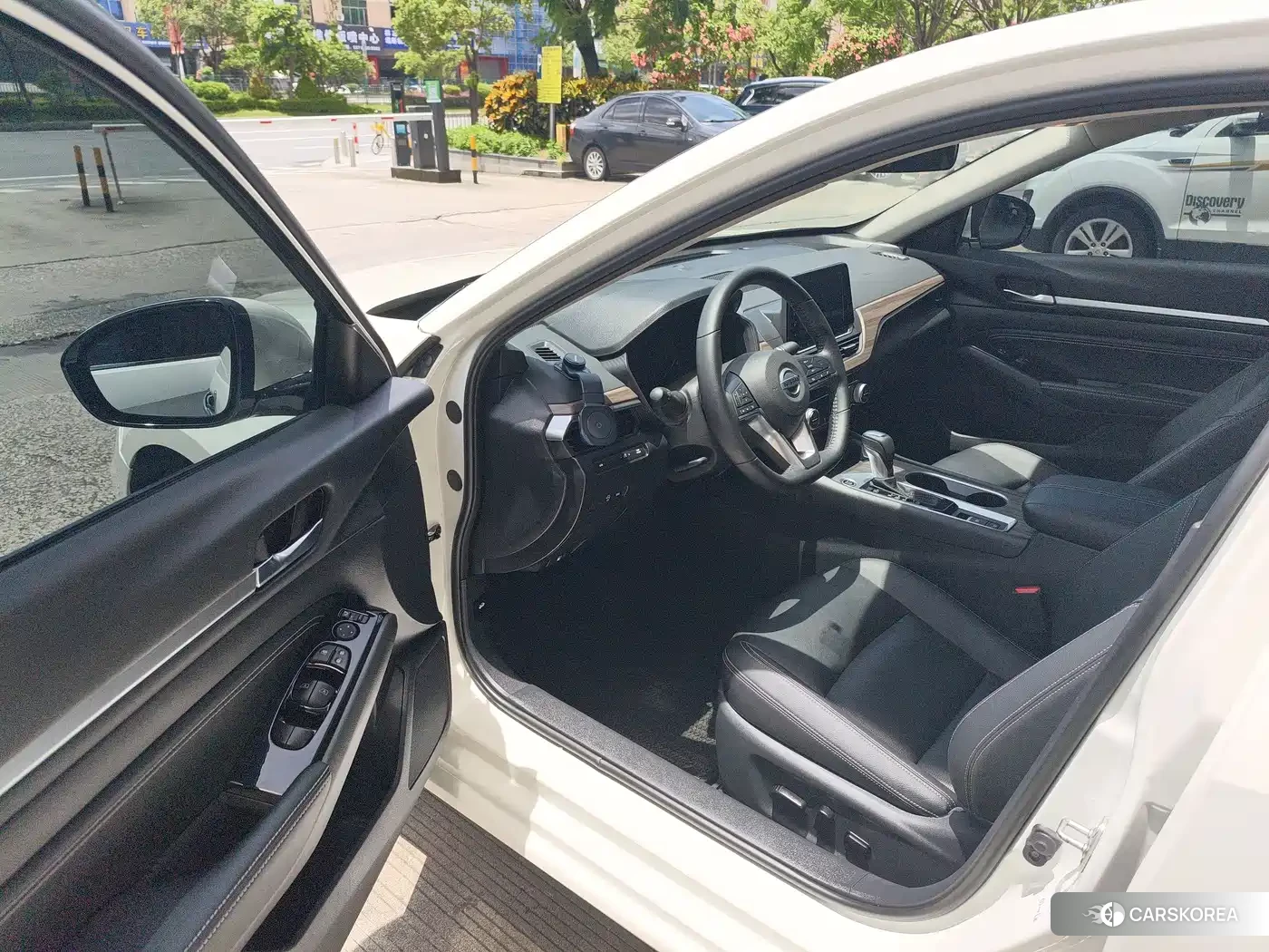 Nissan Altima id 4547348 из Китая 8