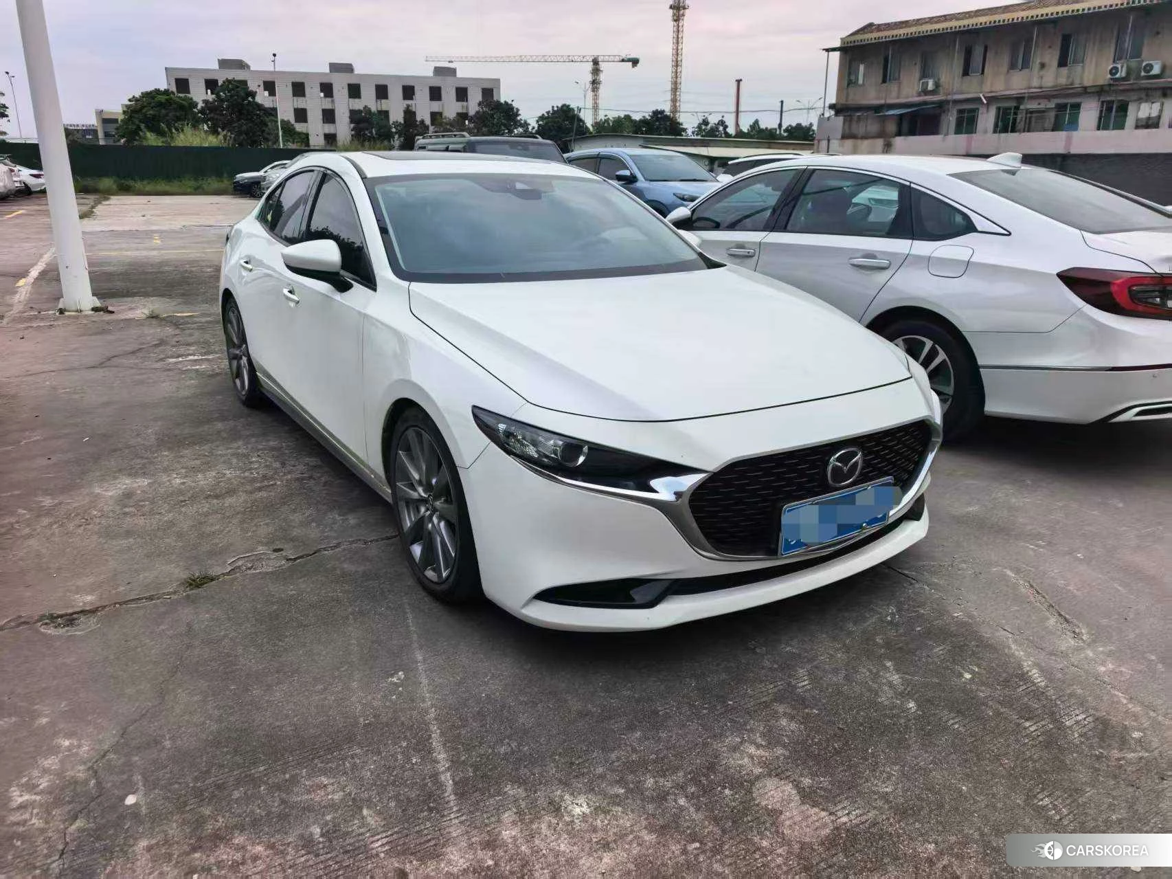 Mazda 3 Angkesaila 2022 Белый из Китая, фото 3