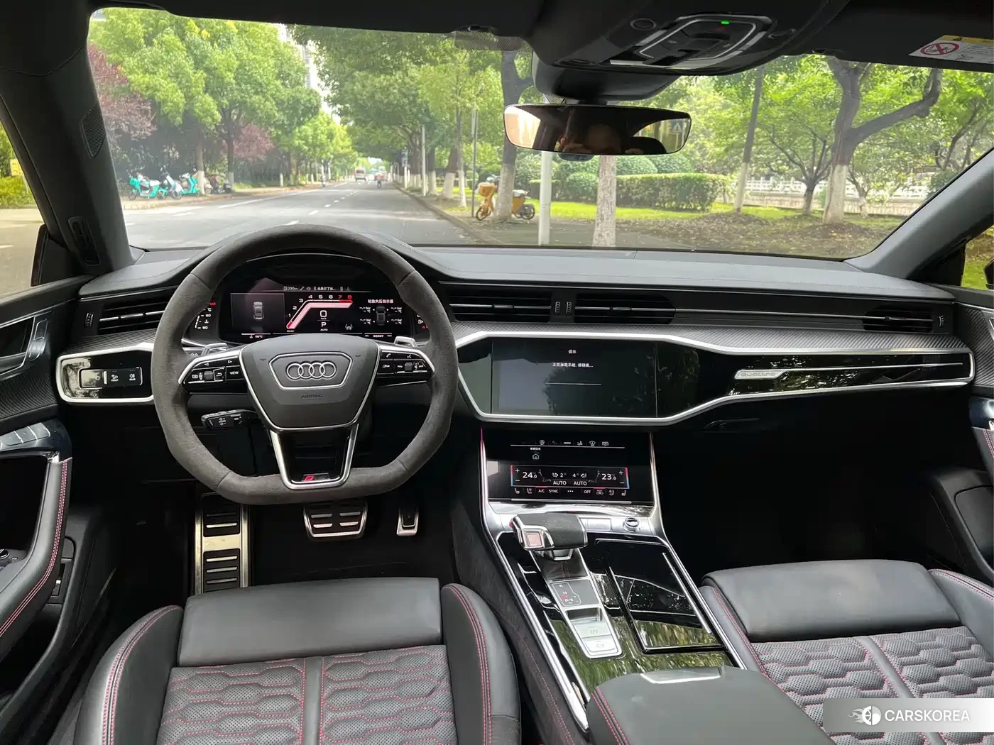 Audi RS 7 id 4599639 из Китая 18
