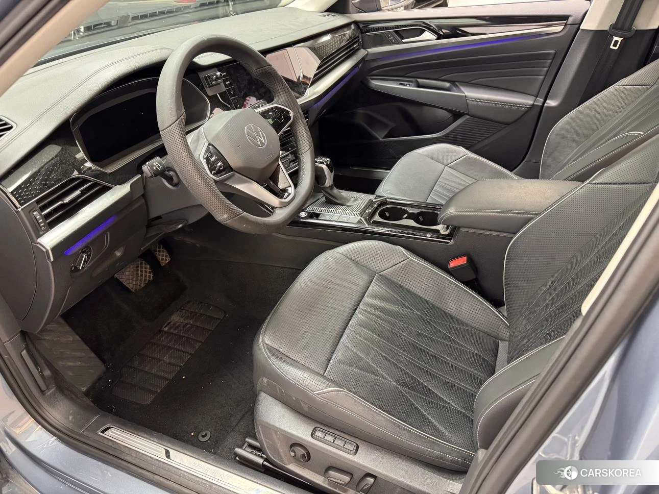 Volkswagen Passat 2021 Темно-серый из Китая, фото 3