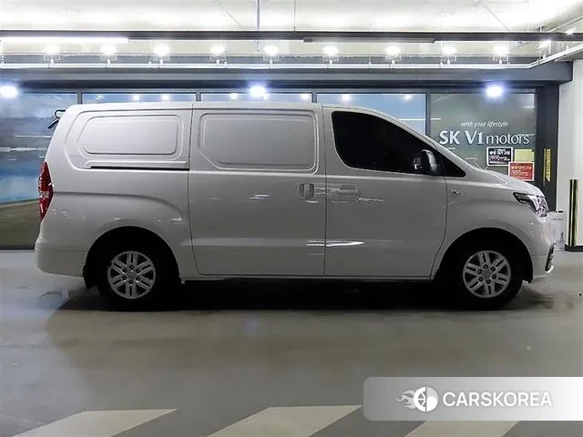 Hyundai The New Grand Starex id 3682443 из Кореи 10