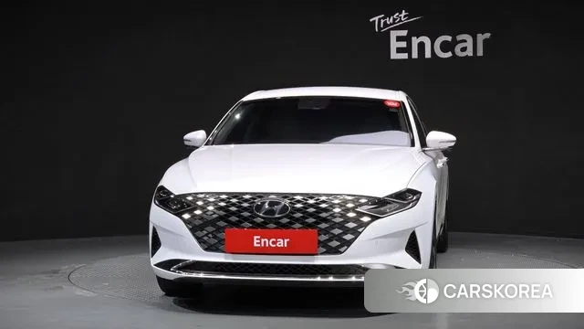 Hyundai The New Grandeur IG Hybrid id 3788082 из Кореи 13