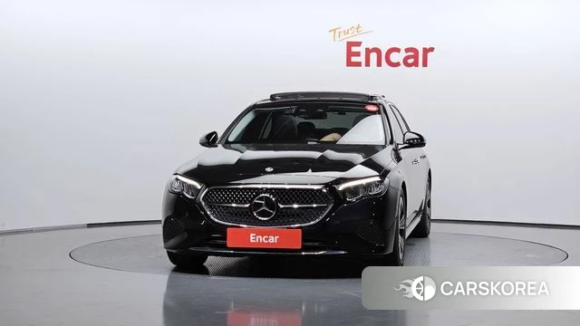 Mercedes-Benz E-Class W214 id 4853542 из Кореи 23
