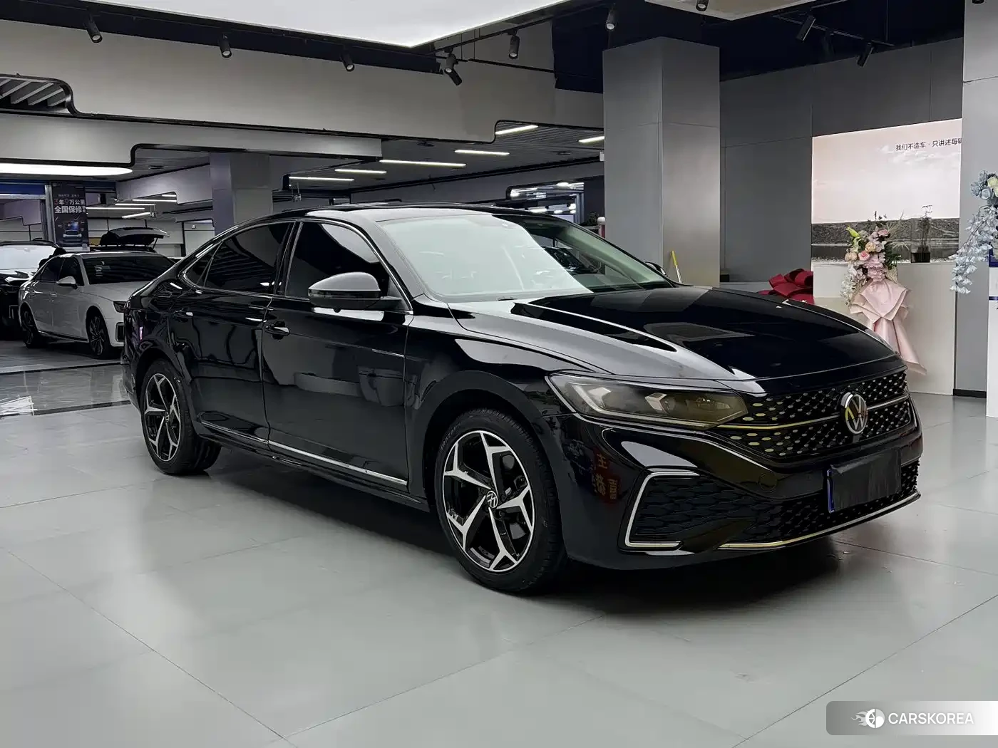 Volkswagen Passat 2025 Черный из Китая, фото 3