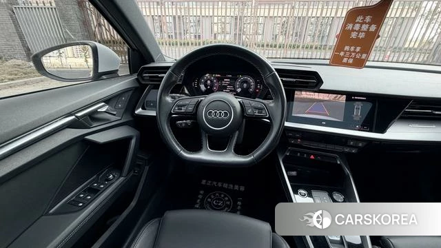 Audi A3 2023 Белый из Китая, фото 3