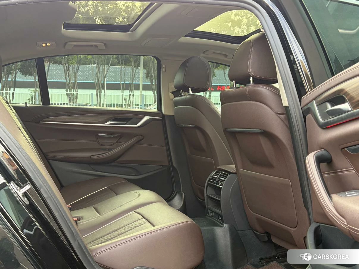 BMW 5 series id 4486340 из Китая 13