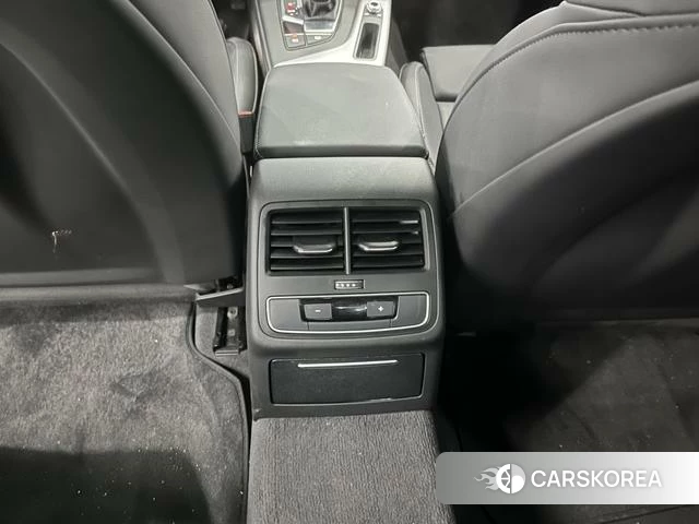 Audi A4L id 4341945 из Китая 8