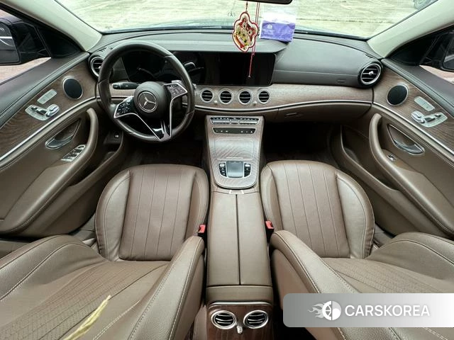 Mercedes-Benz E-class id 4313404 из Китая 9