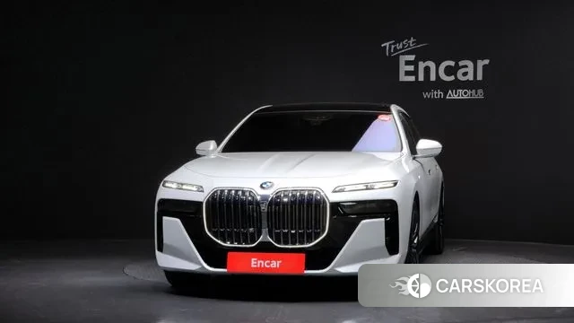 BMW 7 Series (G70) id 3610197 из Кореи 13