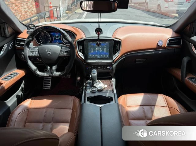 Maserati Ghibli 2020 Белый из Кореи, фото 6